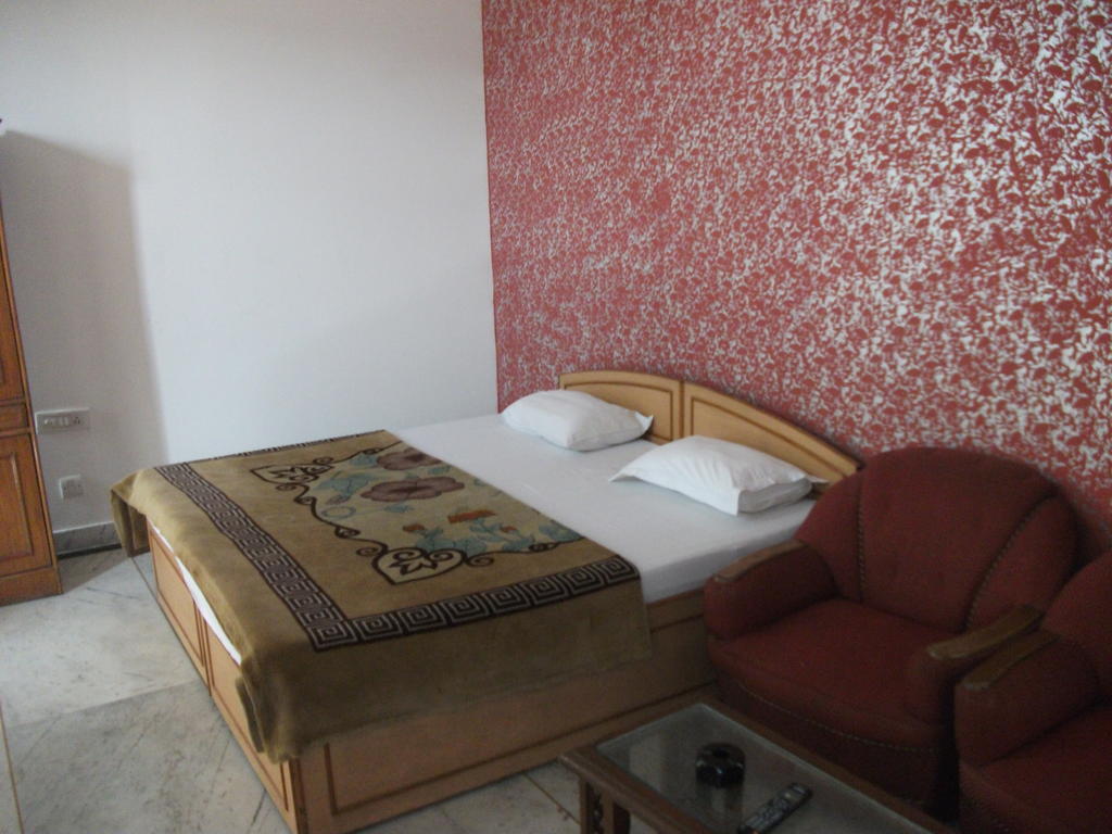 Hotel Shalimar Nové Dillí Pokoj fotografie