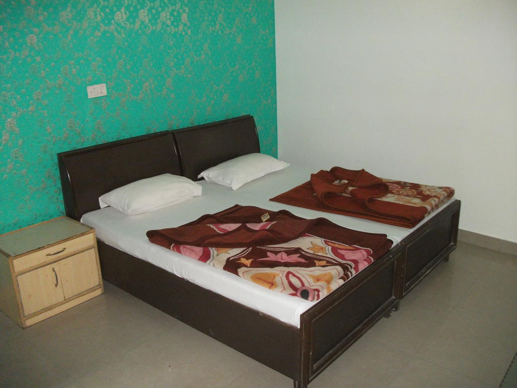 Hotel Shalimar Nové Dillí Pokoj fotografie